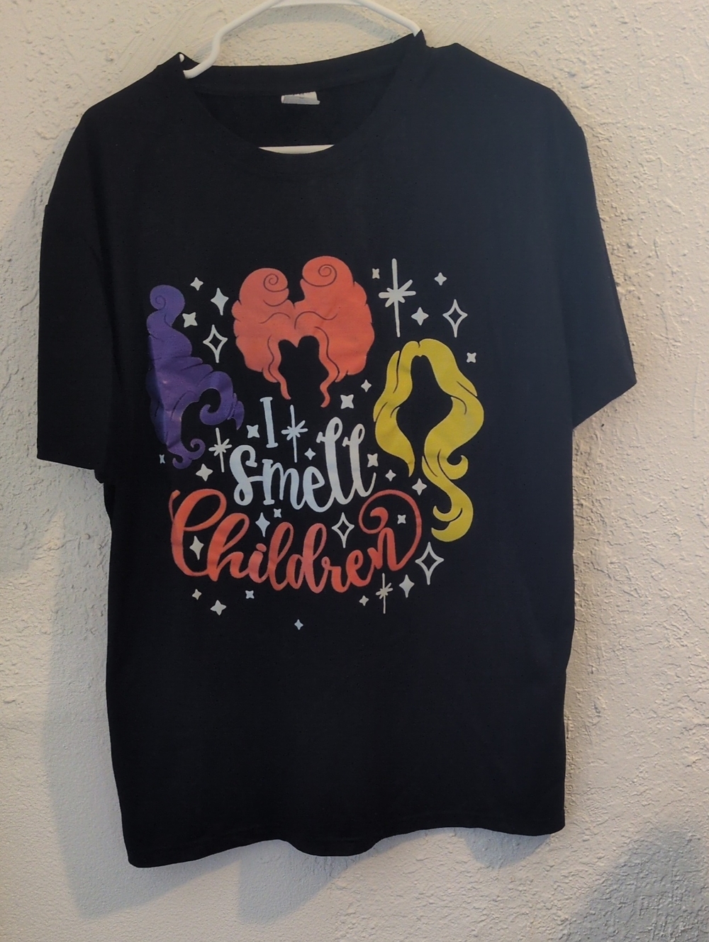 Black Graphic Tee - "I Smell Children"